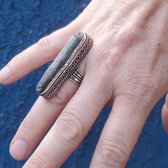New Oversized Rough Kyanite 925 Silver Statement Ring. - Picture 5 of 13